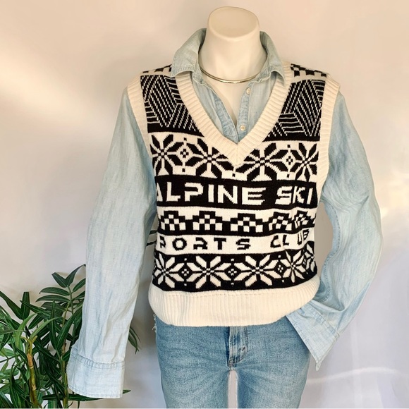 s n o w :: Retro Alpine Ski Sleeveless Sweater Knit Vest - Picture 7 of 10